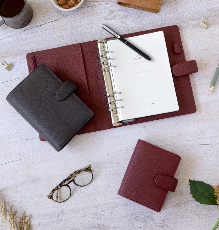 Agenda Filofax Norfolk Personal 2026 - Organiseur En Cuir Grainé, Anneaux 30mm, Calendrier Inclus, Couleur Currant