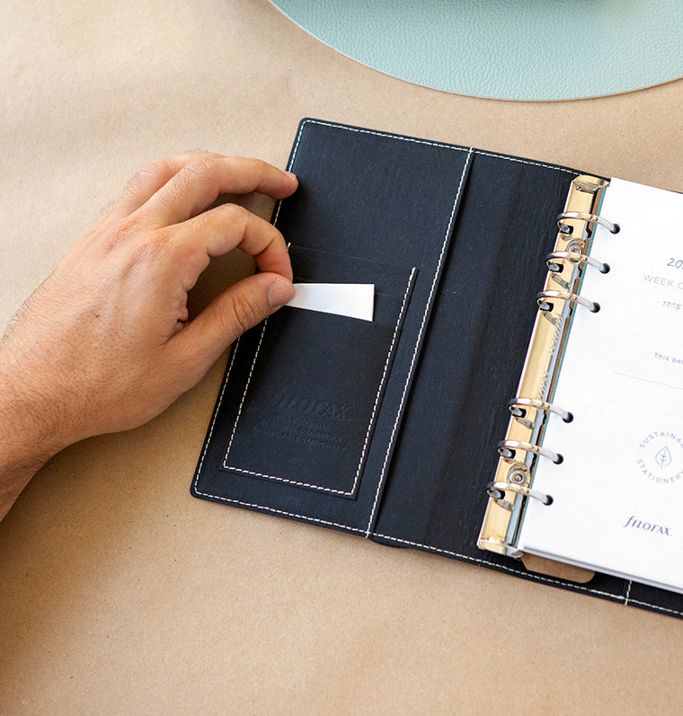 Filofax Eco Essential Personal Organizer Golden Oak - interior card pocket feature